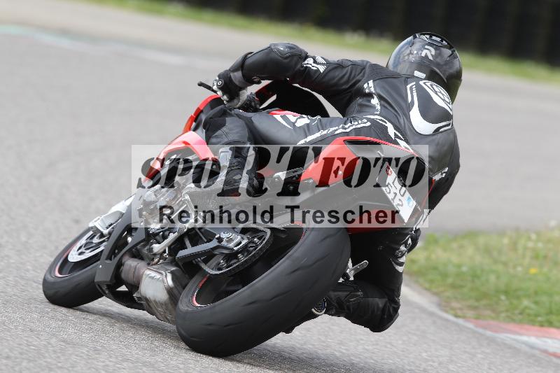 Archiv-2025/10 23.04.2025 Cornu Master School ADR/rot-rouge/unklar